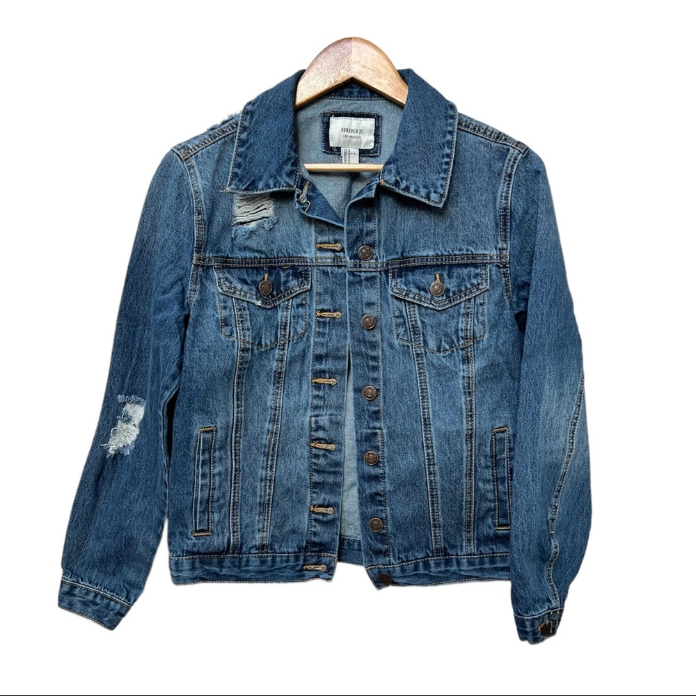 Forever 21 Womens Denim Jean Jacket Medium Blue Distressed Button Front Casual